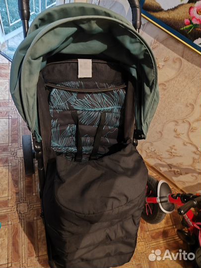 Прогулочная коляска coco