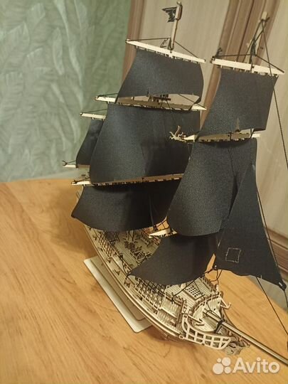 Сборная модель корабля из дерева