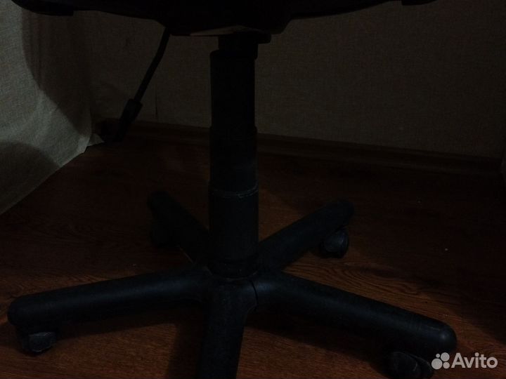 Компьютерное кресло бу