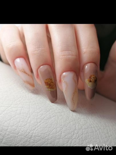Маникюр на дому