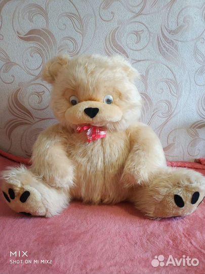 Большой медведь, мягкая игрушка