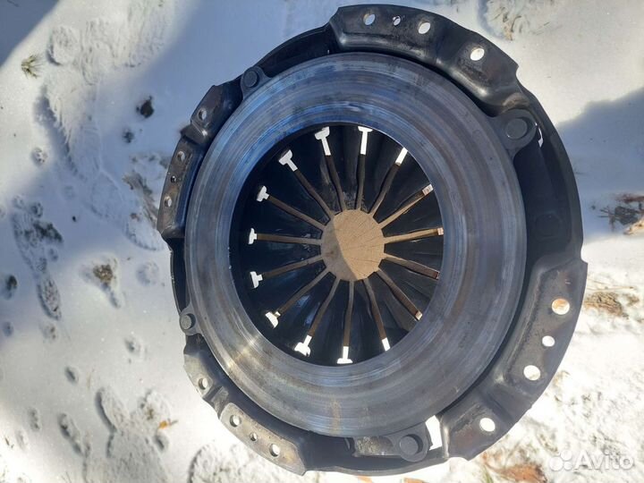 Корзина сцепления Нисан Патрол