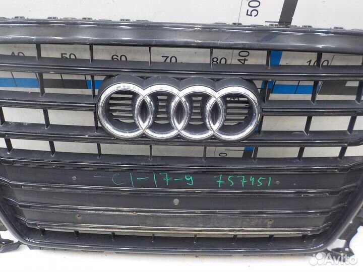 Б/У Б/У Решетка радиатора Audi Q5 2008