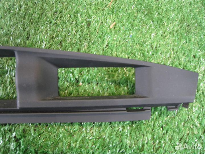 Накладка торпедо Toyota Auris E18 2015