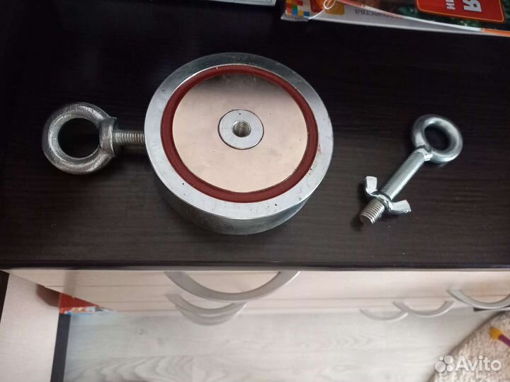 Поисковый магнит