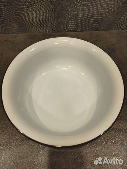 Чашка эмалированная, казан