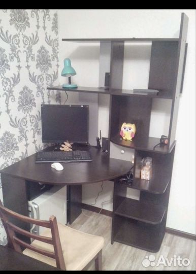 Компьютерный стол