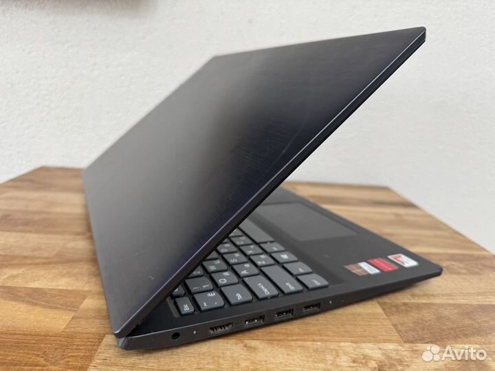 2022 Lenovo Full HD AMD A9 5 ядер 8Gb DDR4 SSD+500