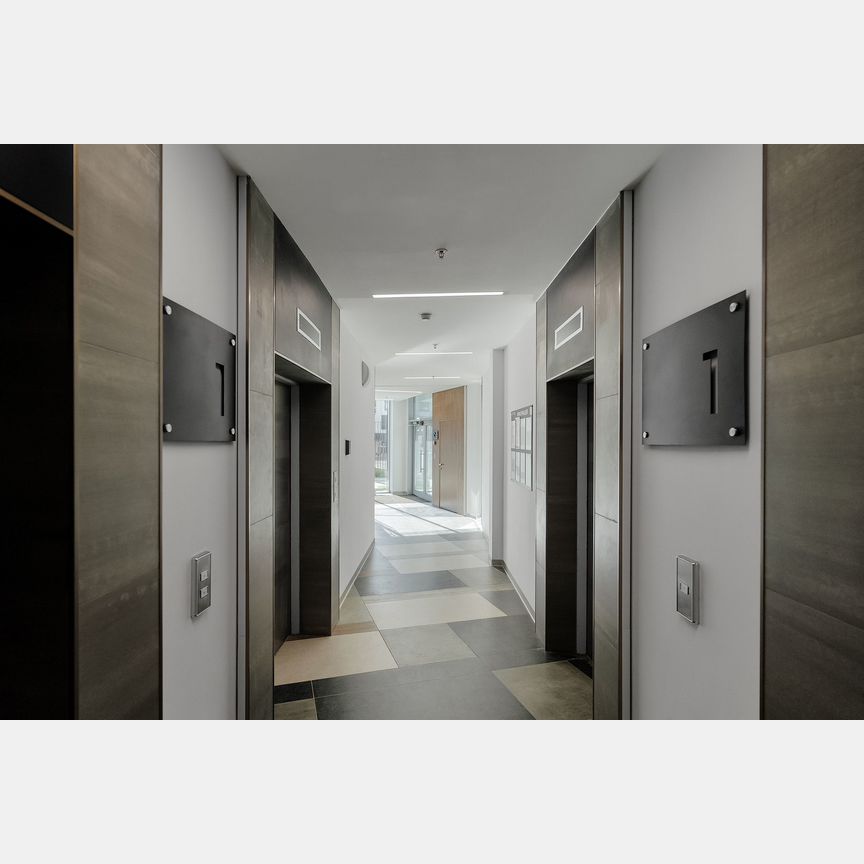 4-к. квартира, 120,9 м², 40/41 эт.