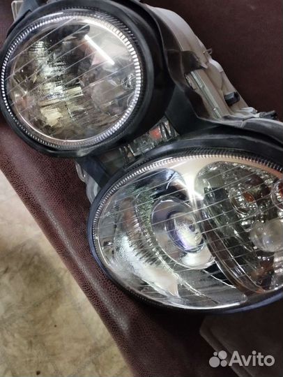 Фара левая mercedes w210