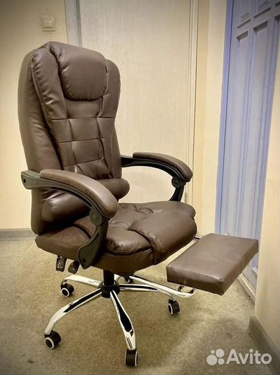 Компьютерное игровое кресло геймерское с массажем