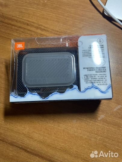 Колонка jbl go 3