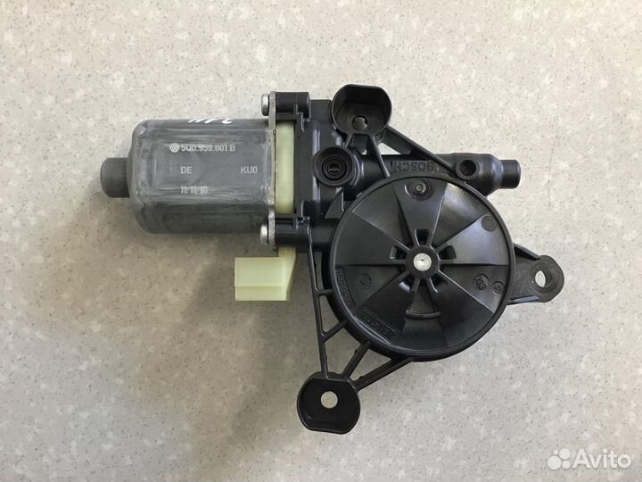 Моторчик стеклоподъемника Skoda Kodiaq 2017