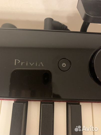 Цифровое пианино Casio Privia PX-S1000