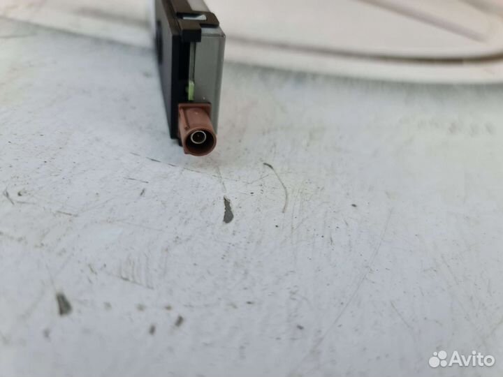 Антенный усилитель Mercedes W213