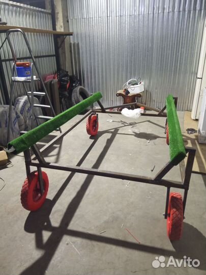 Тележка для лодки