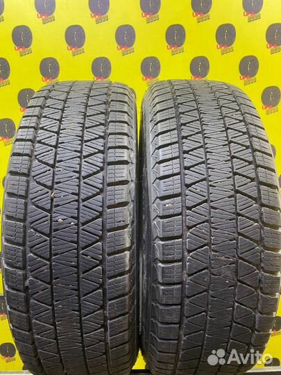 Bridgestone Blizzak DM-V3 225/60 R18