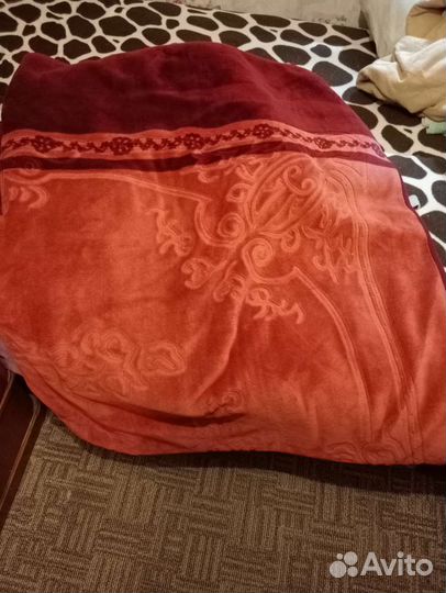 Пледы толстые фирмы Tomilon