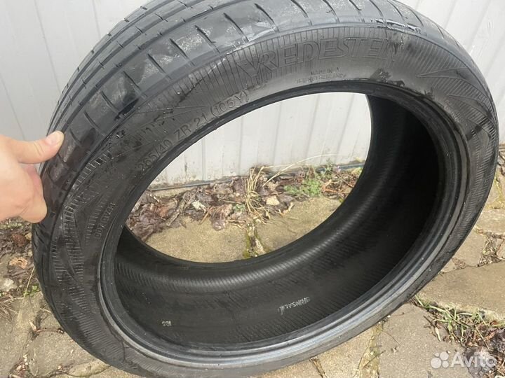 Vredestein Ultrac Vorti + 265/40 R21 и 295/35 R21