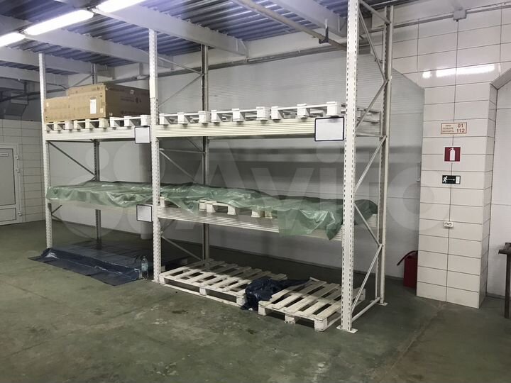 Склад, 300 м²