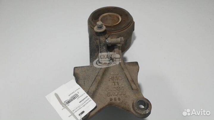 Кронштейн торсиона кабины правый hyundai D4DD HD65