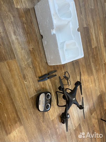 Квадрокоптер sjrc SJ-S70W720P