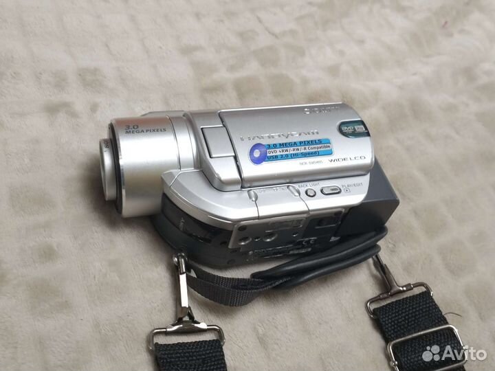 Камера sony Handycam DVR-DVD405e