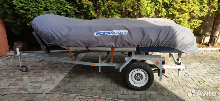 Лодка Zodiac France+ Двигатель Хонда+ прицеп