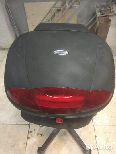 Кофр givi Simply 45 л с площадкой givi