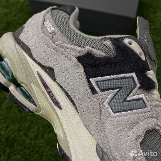 Кроссовки New Balance 2002r Protection Pack