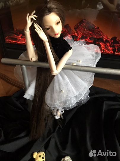 Шарнирная кукла