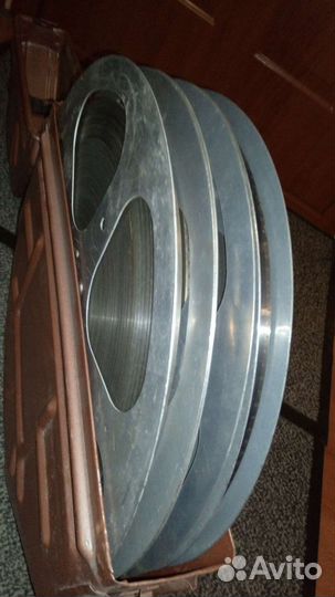 Кинофильм 16 мм пленке. Сальвадор. США