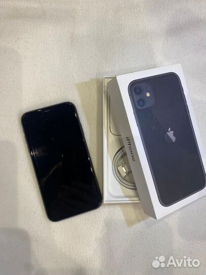 iPhone 11, 256 ГБ