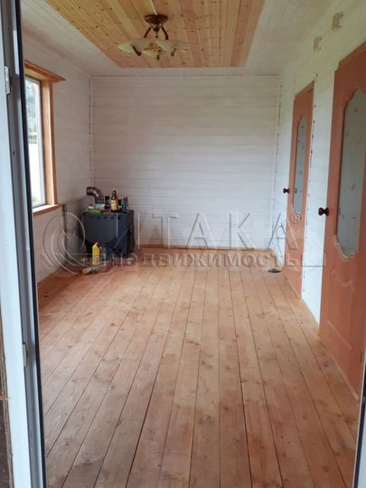 Дом 41,9 м² на участке 13,5 сот.