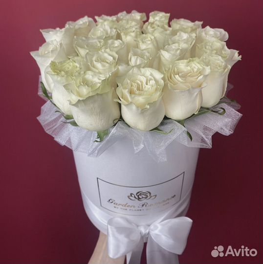 Розы в коробке доставка цветов букет