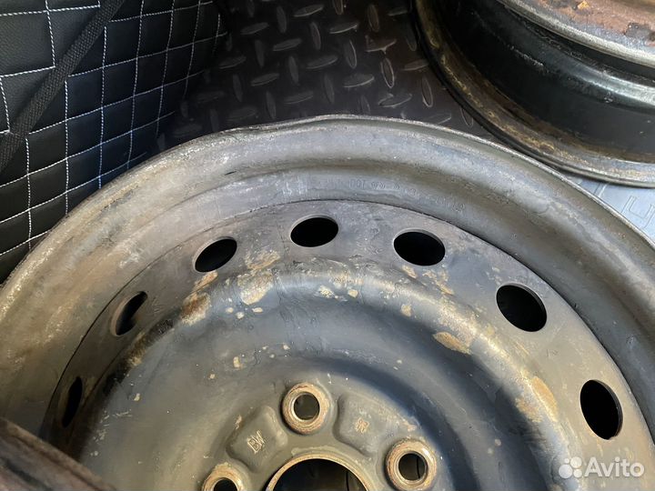Штампованные диски r16 Toyota