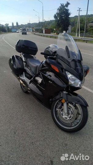 Honda ST1300 (Pan European)