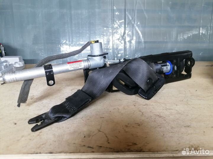 Ремень безопасности передний правый Volvo S40 II