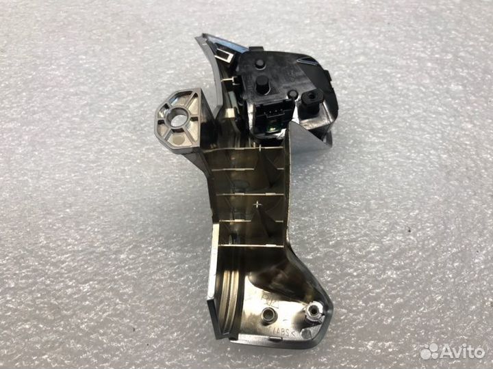 Кнопки на руль Ford Mondeo седан 2.3 2010