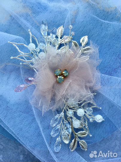 Веточка, гребень в прическу на выпускной, свадьбу