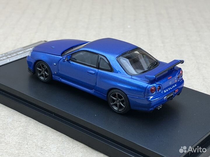 Nissan Skyline Gt-R R34 Motorhelix 1:64