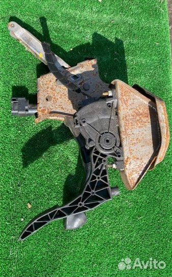 Узел педальный (блок педалей) Skoda Octavia 1.2