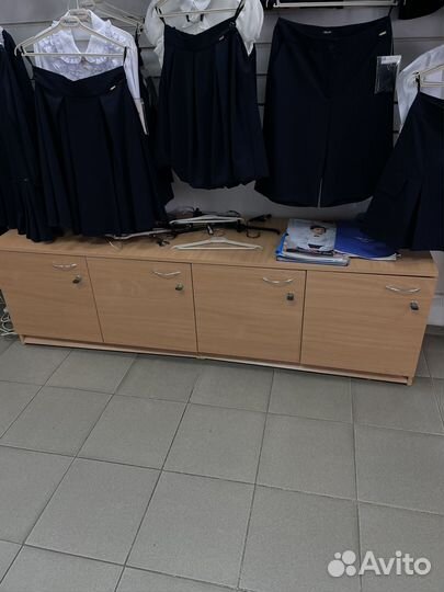 Продаю торговое б/у оборудование