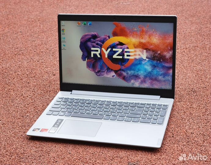 Lenovo ideaPad Ryzen 5 3500