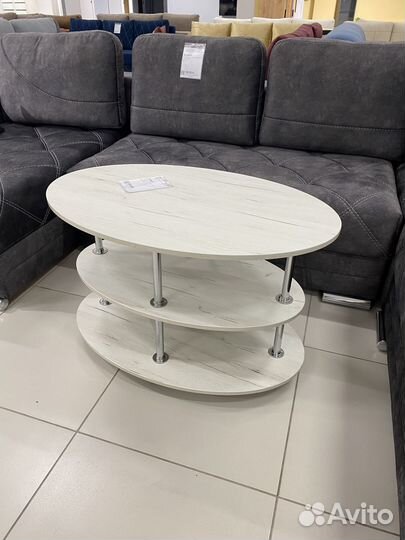 Журнальный столик