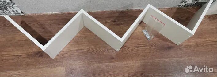 Полка навесная ступеньки