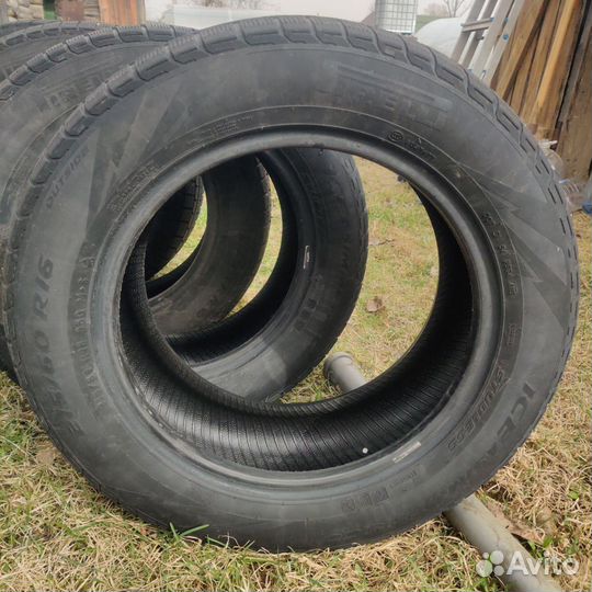 Dunlop SP Winter Maxx WM01 215/60 R16