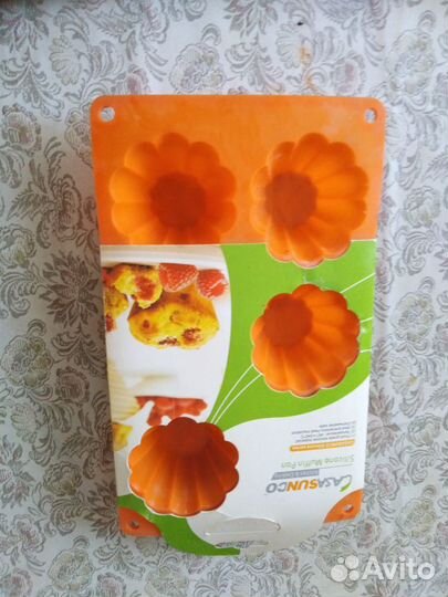 Силиконовая форма для кексов и прихватка