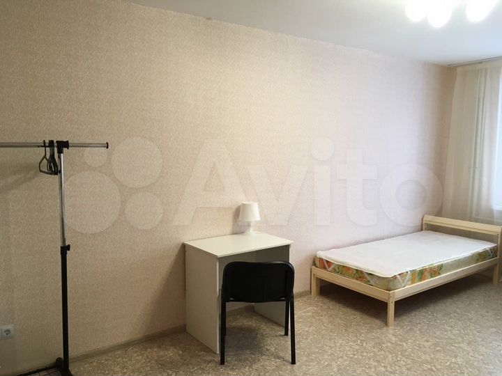 Комната 15 м² в 3-к., 5/19 эт.