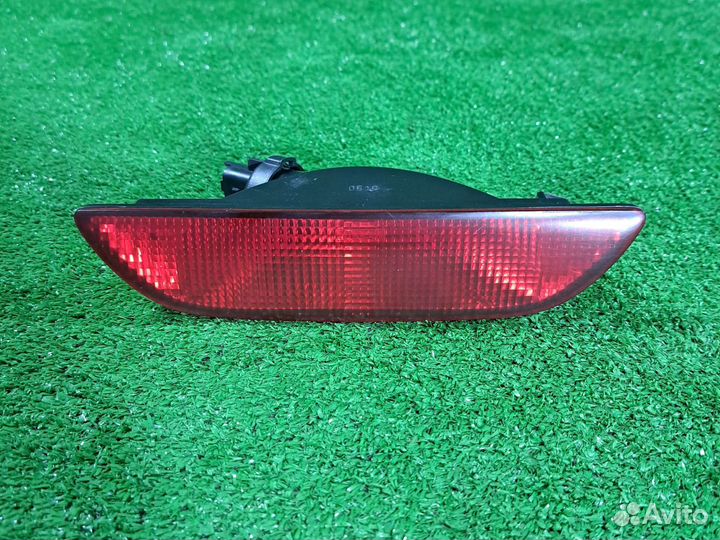 Противотуманный фонарь птф Ниссан Ноут Е11Е